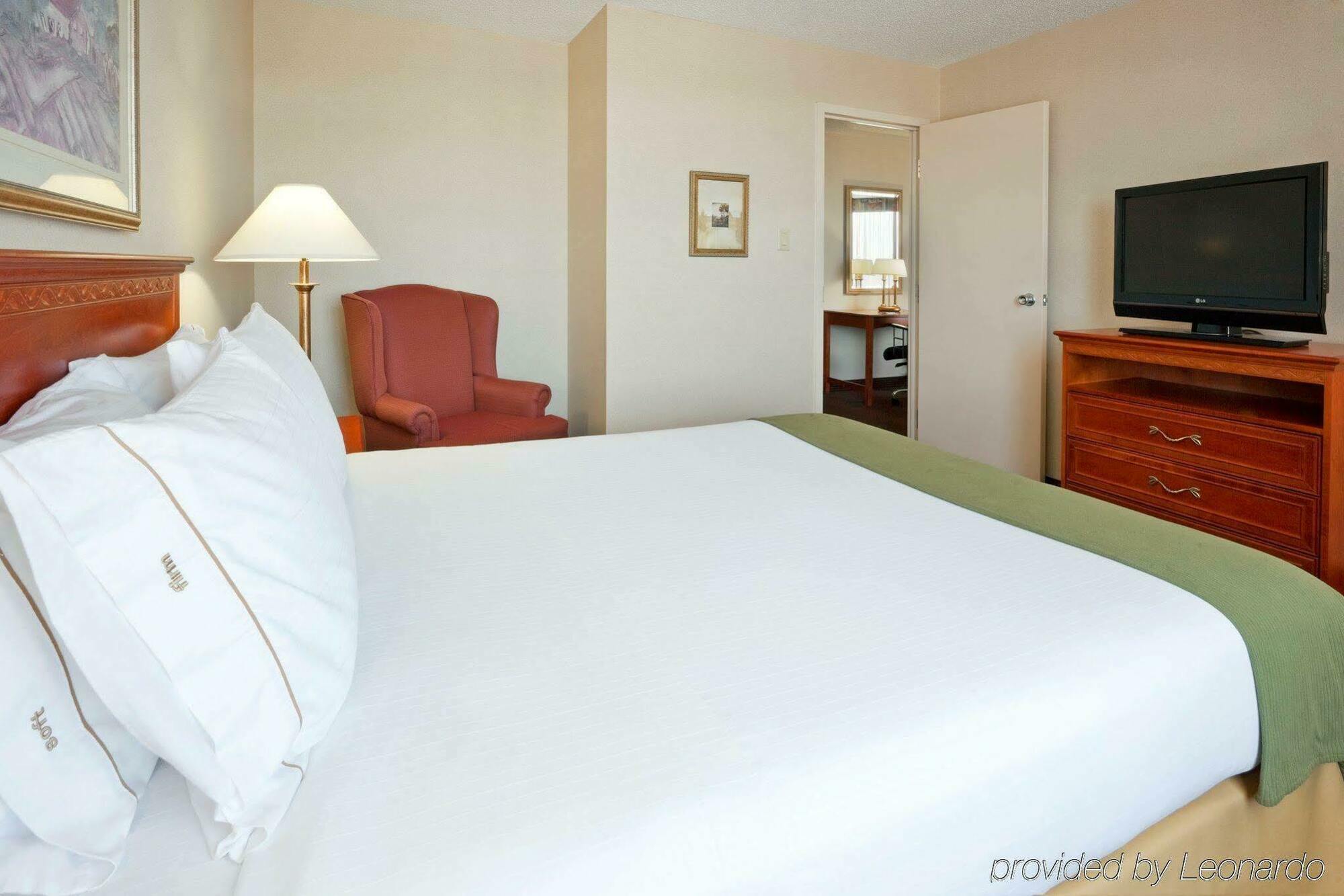 Quality Inn & Suites Regina Downtown Kültér fotó